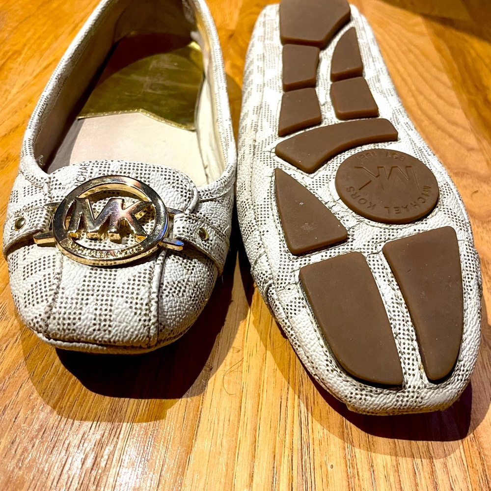 Michael Kors flats
